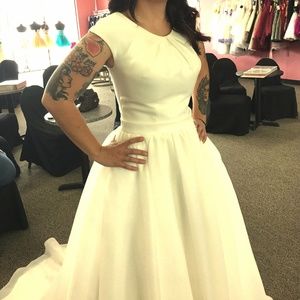 Maggie Sottero Wedding Gown